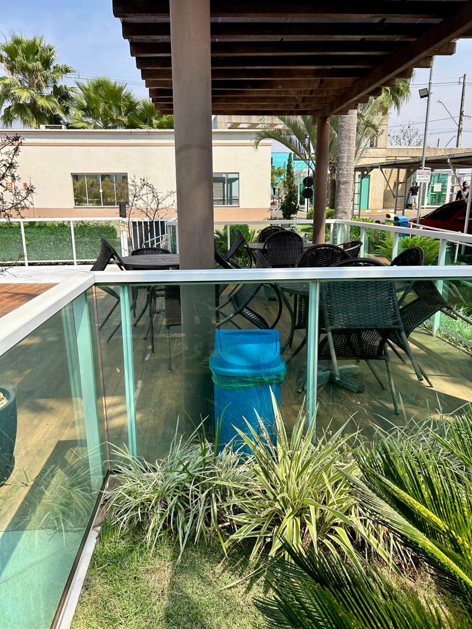Ap Completo Vista Para Rua Arcond Wifi Piscina ロンドリーナ エクステリア 写真